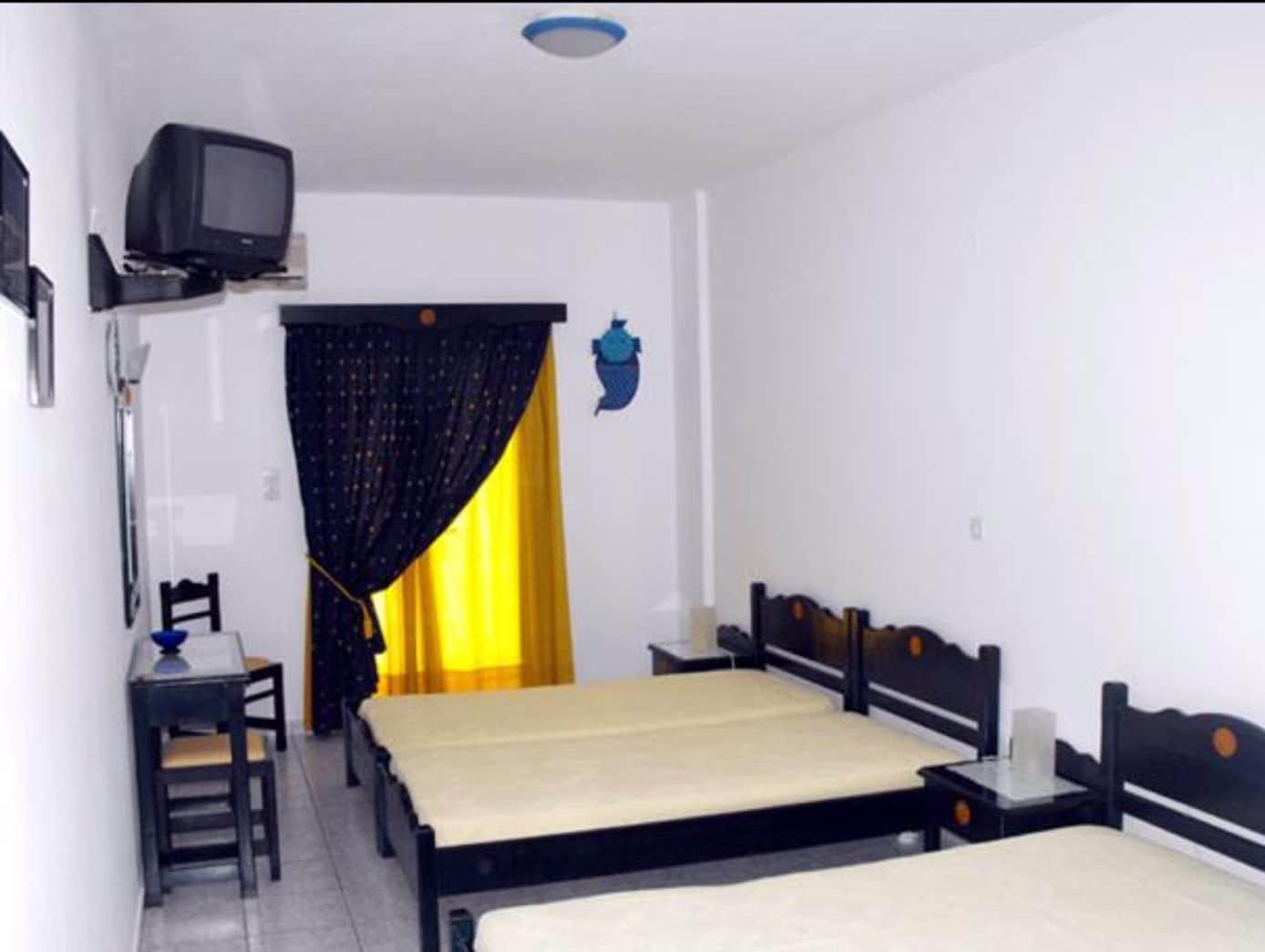 Anna Zisimos Hotel Adamantas  Bagian luar foto